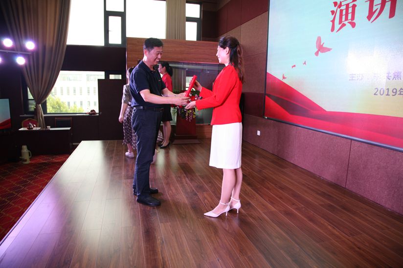 微信图片_20190823103226_副本.jpg