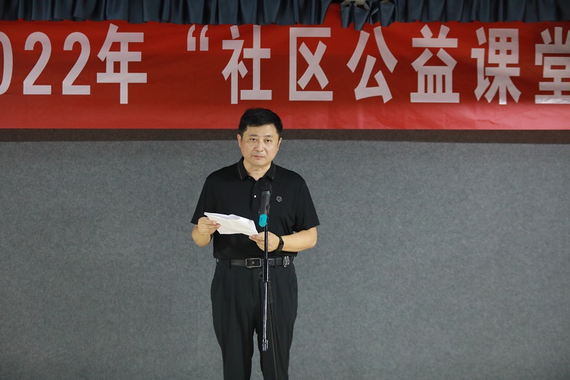 仪式上，民进河南省委会秘书长李远讲话 - 副本.jpg