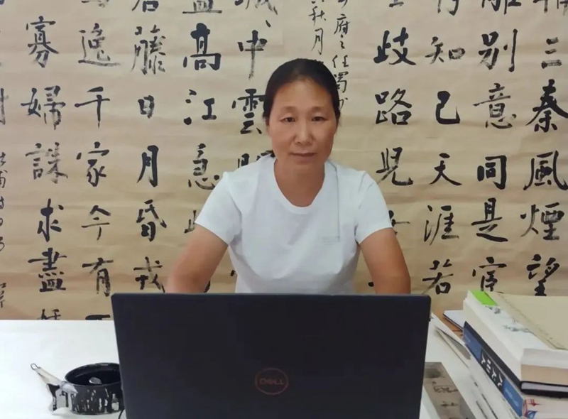 李红芹.jpg