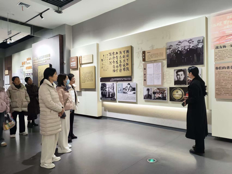 1765160599911081943.jpg 9719b052379cfd9a7c4cf139772a3b8e_副本.jpg