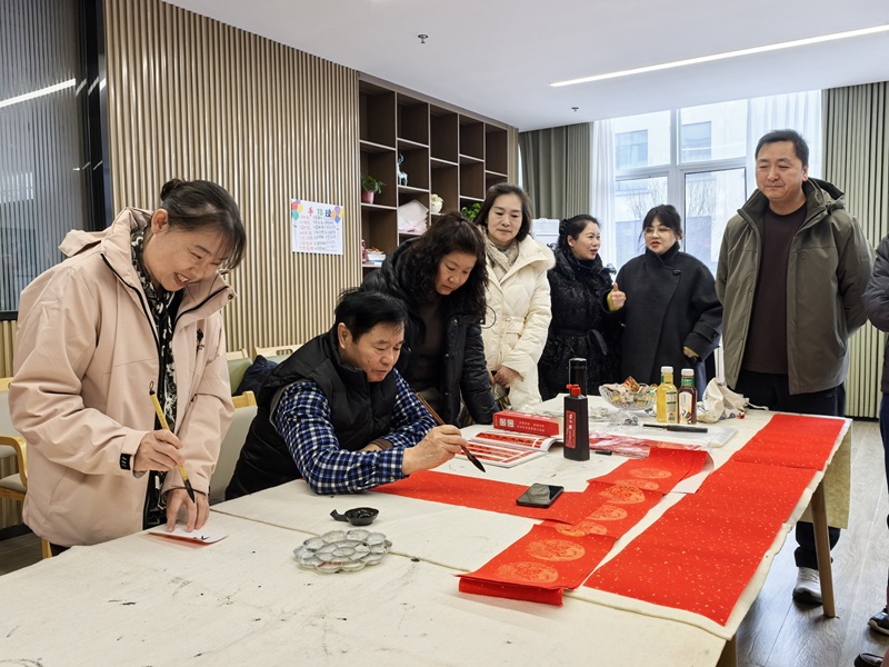 调整大小 (1).jpg